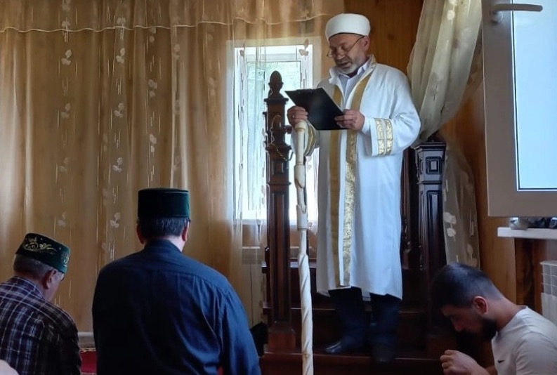 Мусульман посёлка Богандинский приглашают на пятничные богослужения